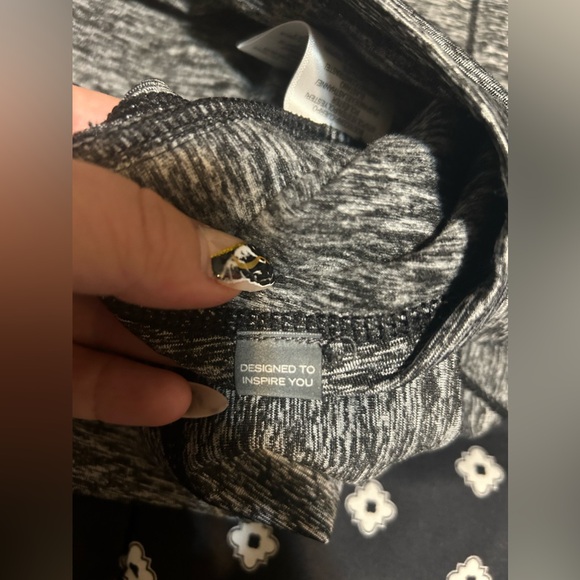 Marc New York Performance high neck sweater w/ pockets& thumb holes -size L - Picture 10 of 14